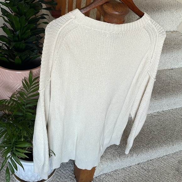 American Eagle Outfitters Cream Sweater - Picture 8 of 8